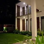 Golden Ray Villa