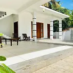Malin Villa