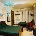 Sensitha Holiday Home