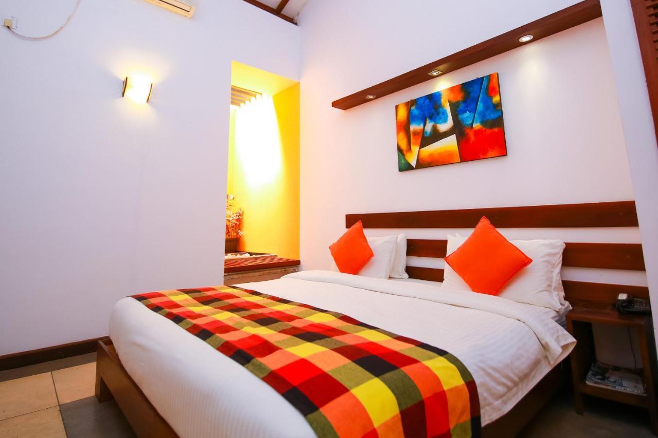 Hotel Alakamanda 3*