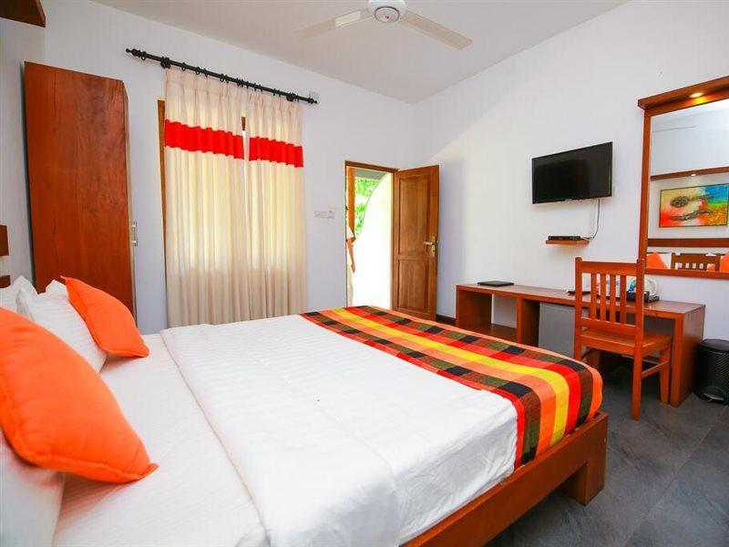 Alakamanda Hotel 3*
