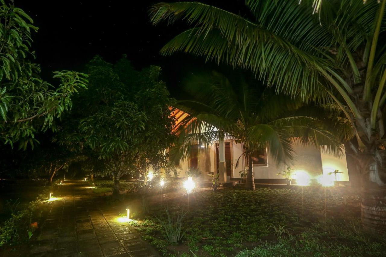 Hotel Subaseth Anuradhapura