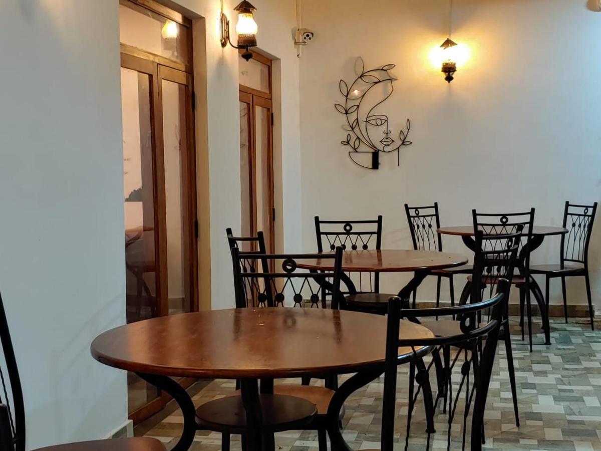 Guest house Andorra Tourist 3*