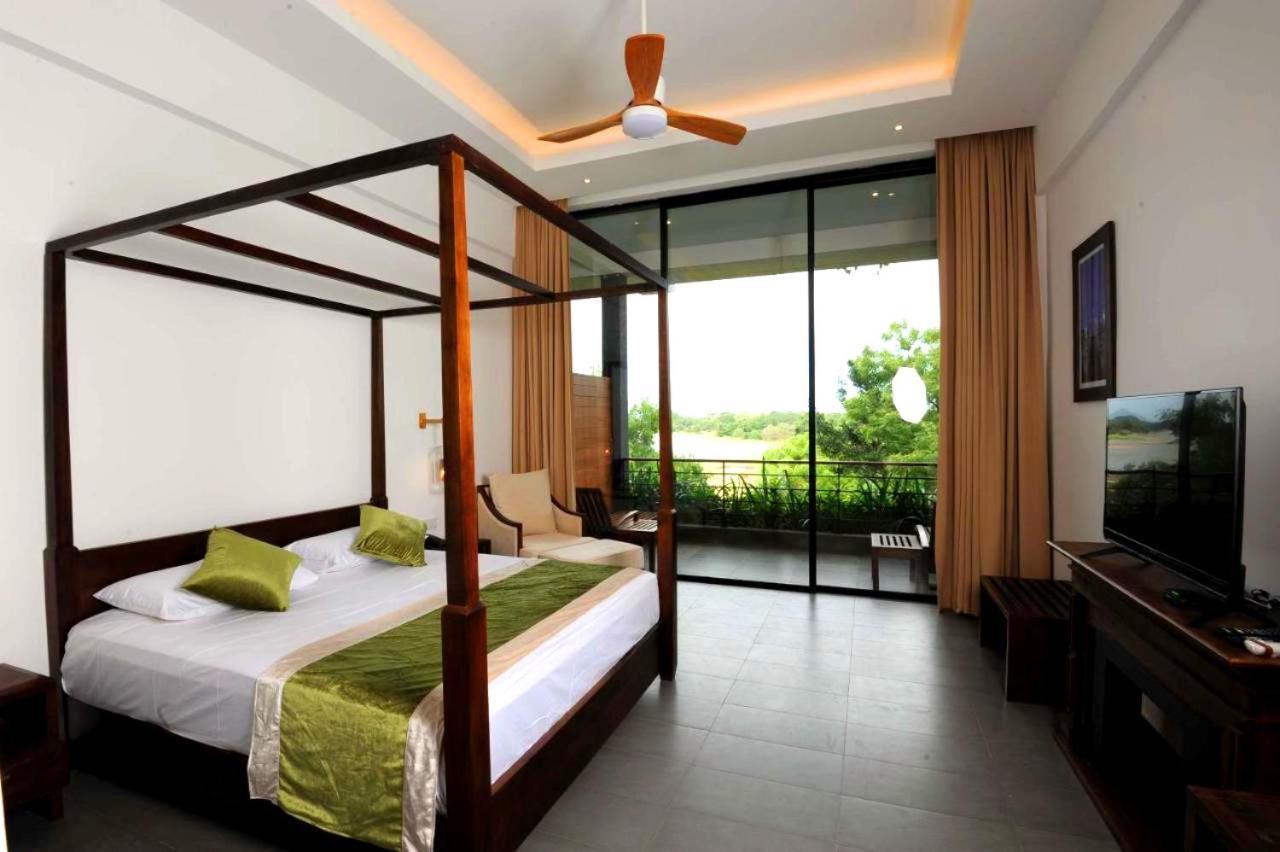 Hotel The Forest Anuradhapura