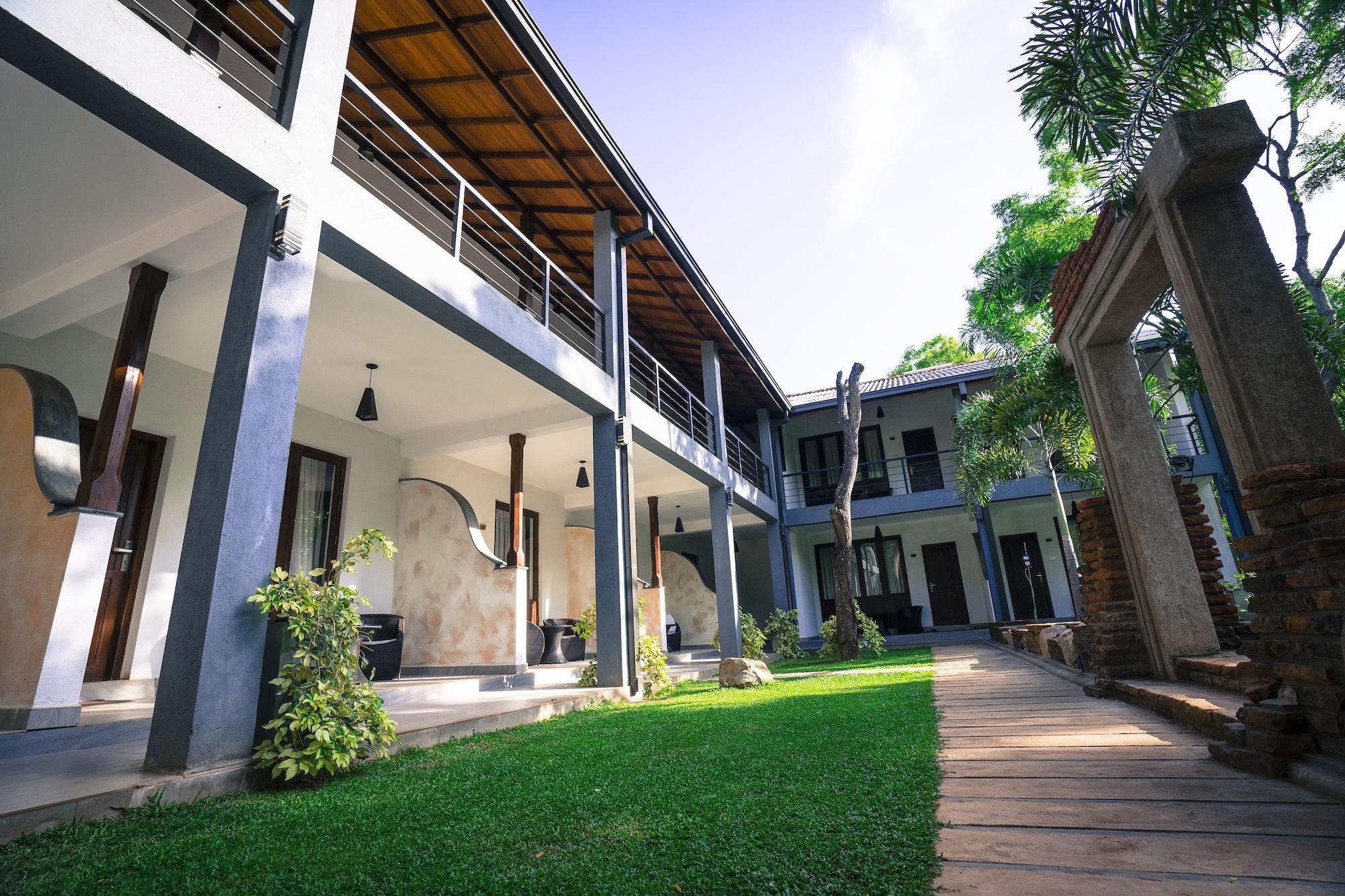 Alakamanda Hotel 3*