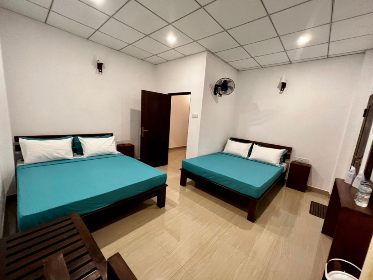 Theon Guest house *