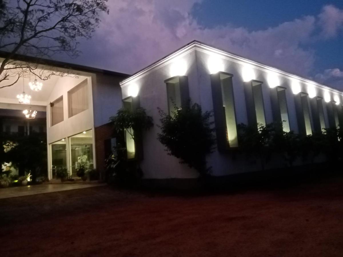 Four Points - 3* Anuradhapura