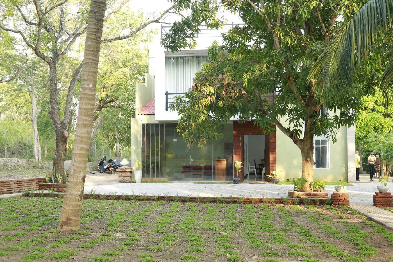 Shanthi Hotel Anuradhapura