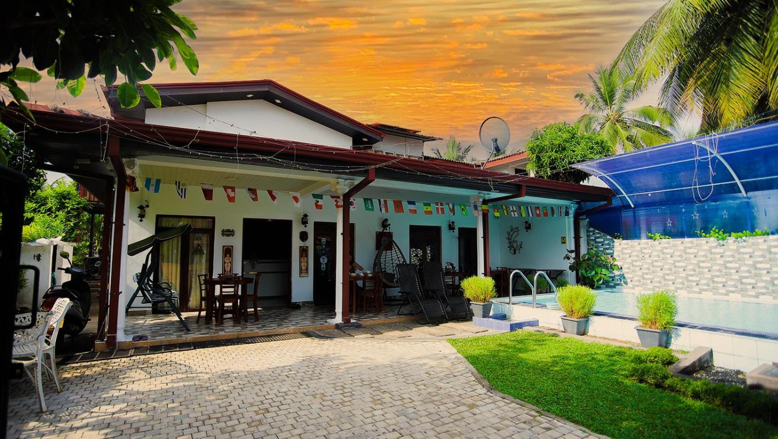 Guest house Andorra Tourist Anuradhapura