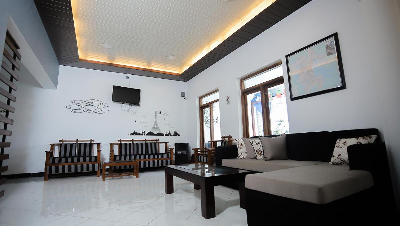 Guest house Andorra Tourist Anuradhapura