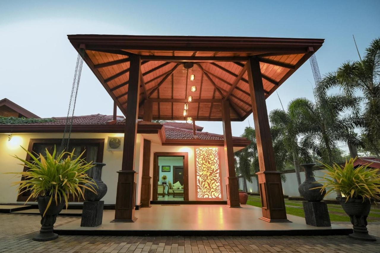 Guest house Yatinuwara Bungalow Anuradhapura