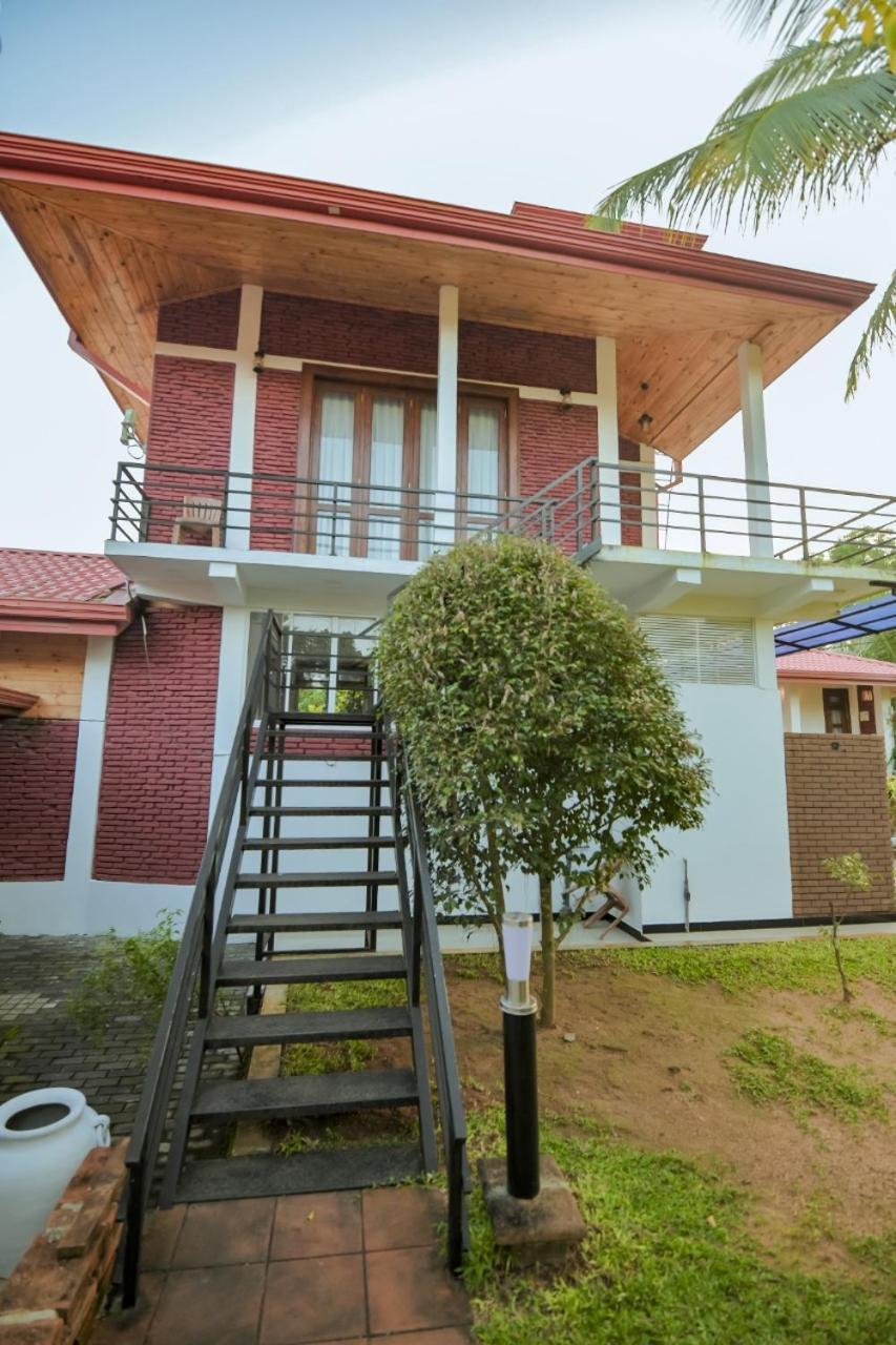 Yatinuwara Bungalow Guest house Anuradhapura