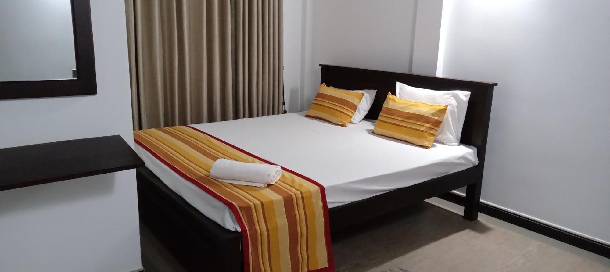 Bliss Lake, Bungalow, Thissawewa Holiday home *
