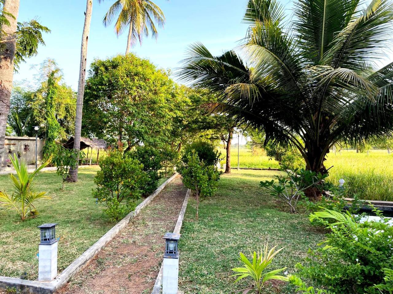Athyantha Hotel *