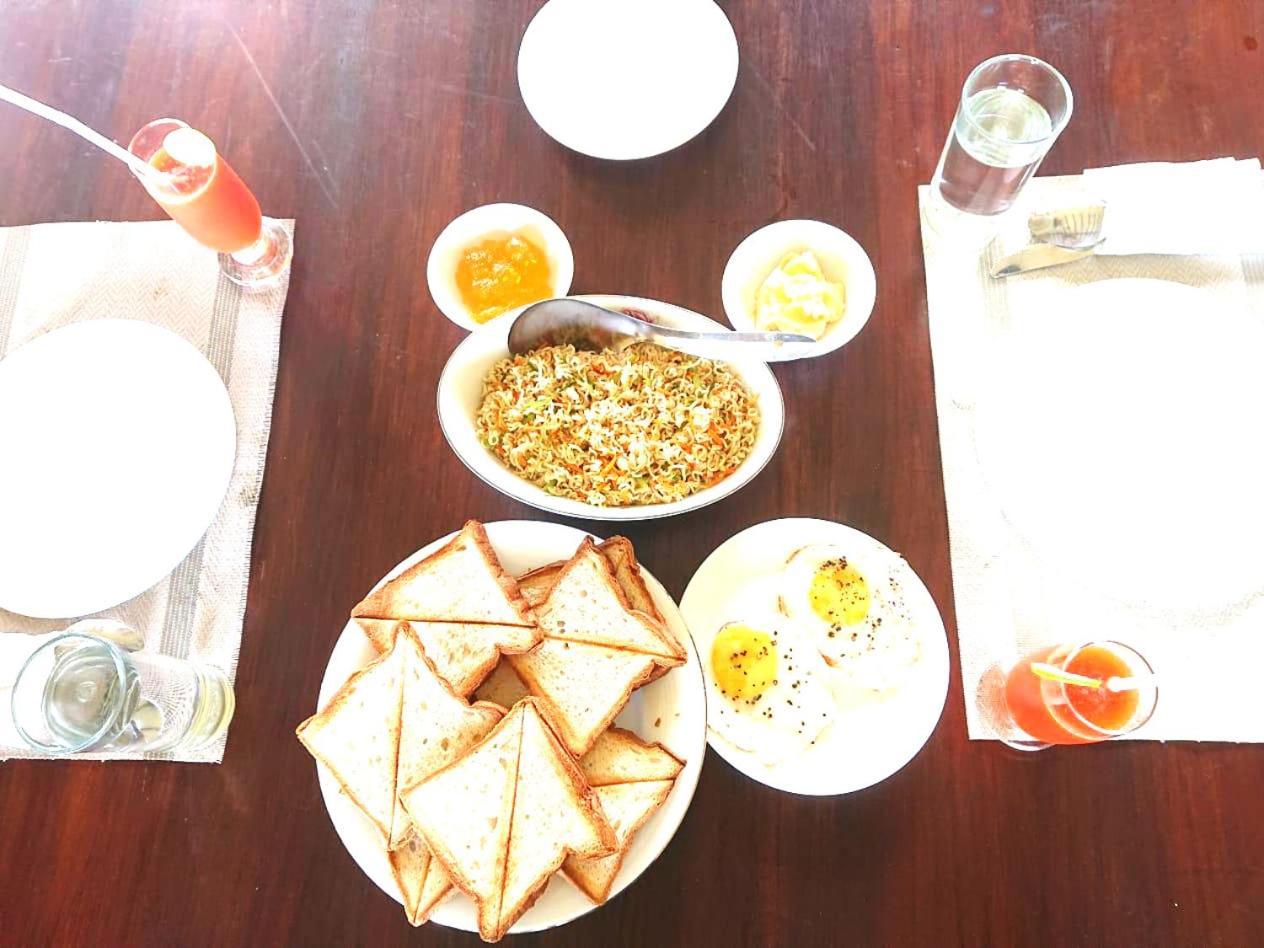 Hotel Athyantha Anuradhapura