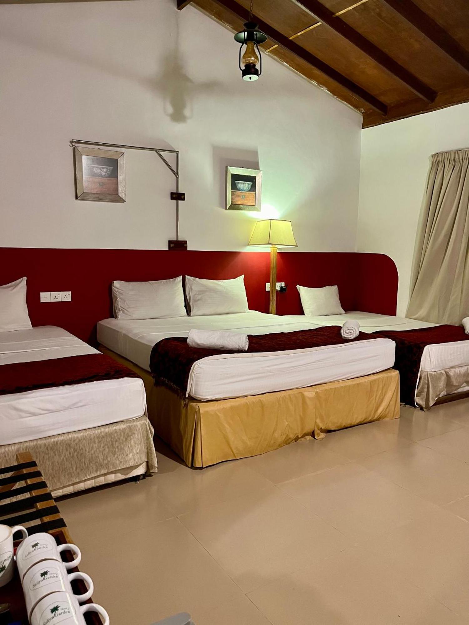 4 U Saliya Garden Hotel Anuradhapura