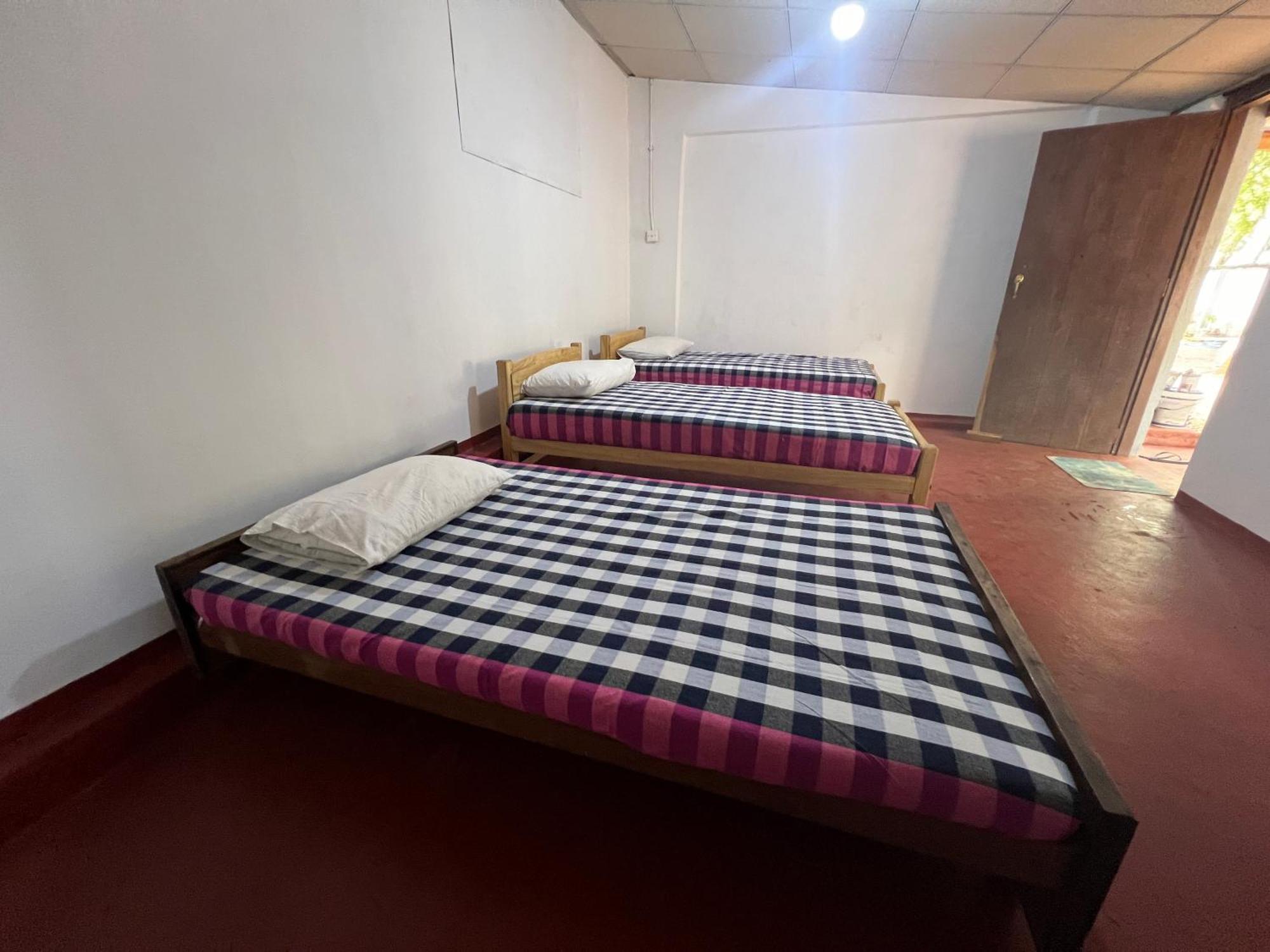 Hostel Gleeful *