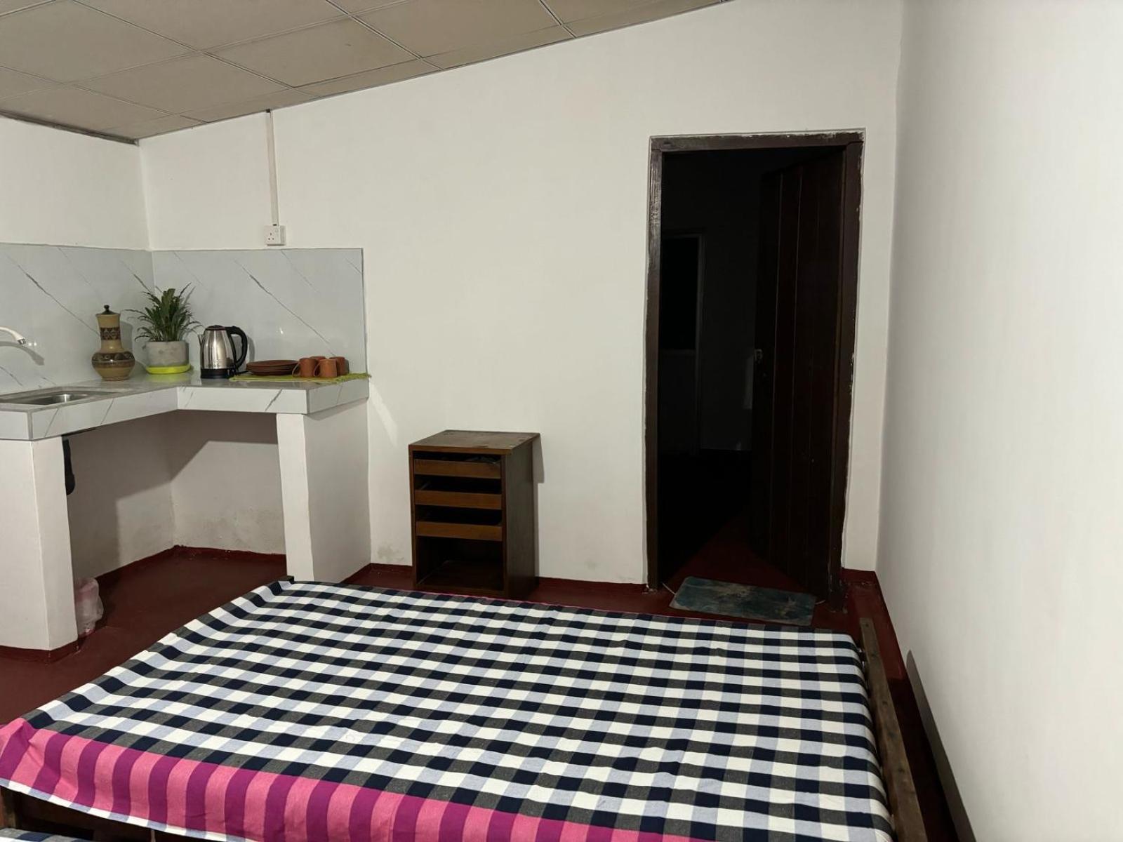 Gleeful Hostel Anuradhapura