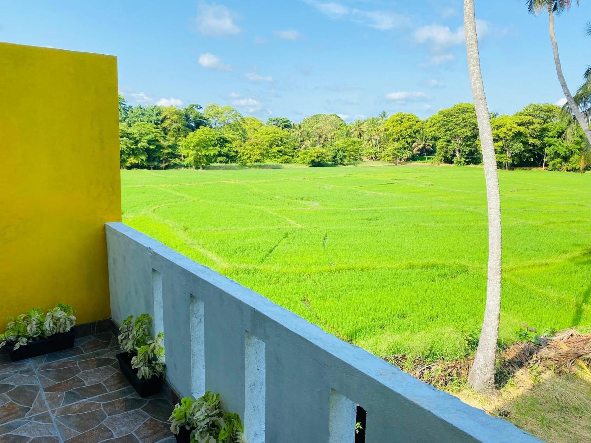 Kingdom View Resort *