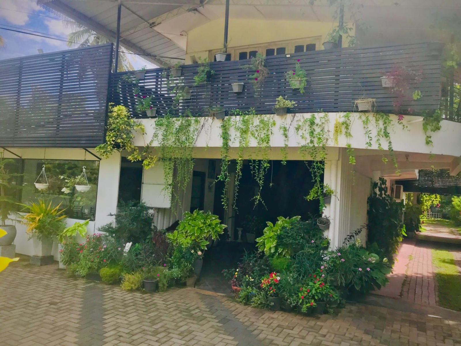 Resort Pinidiya Anuradhapura