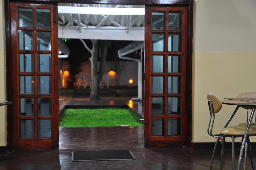 Melbourne Tourist Rest 3* Anuradhapura