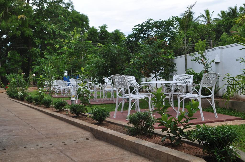 Guest house Melbourne Tourist Rest 3*