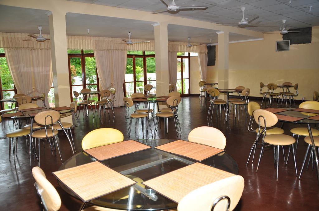 Melbourne Tourist Rest Anuradhapura