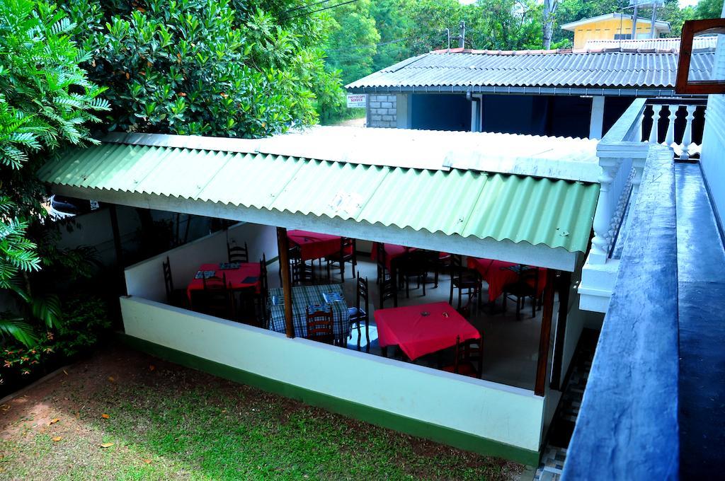 Guest house French Garden Tourist Rest 2*