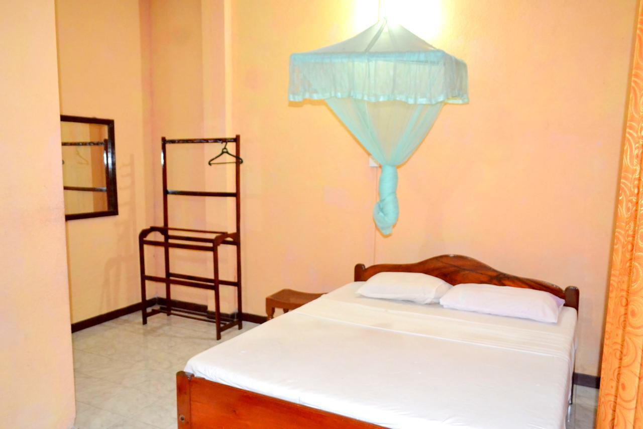 Dulmini Holiday Anuradhapura