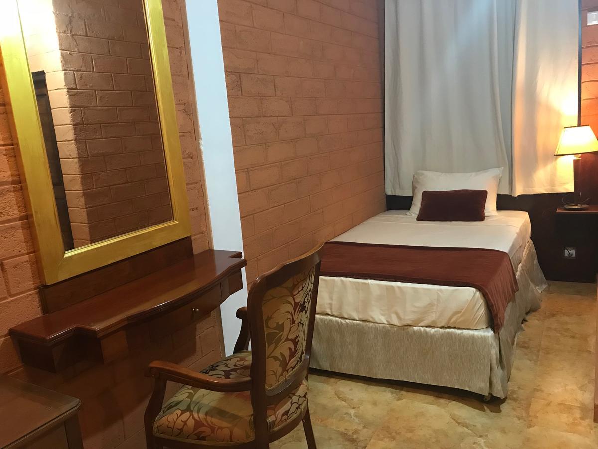 4 U Saliya Garden Hotel Anuradhapura