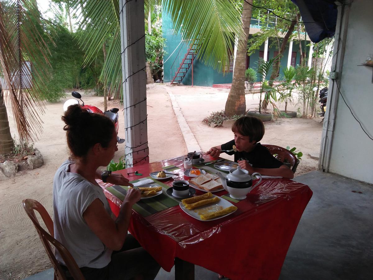 Coconut Park Bed & Breakfast