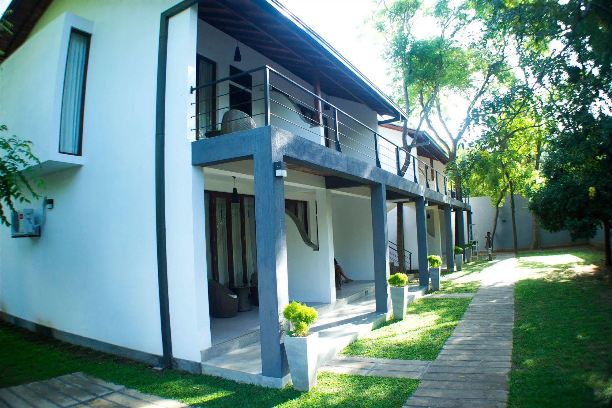 Alakamanda Hotel Anuradhapura