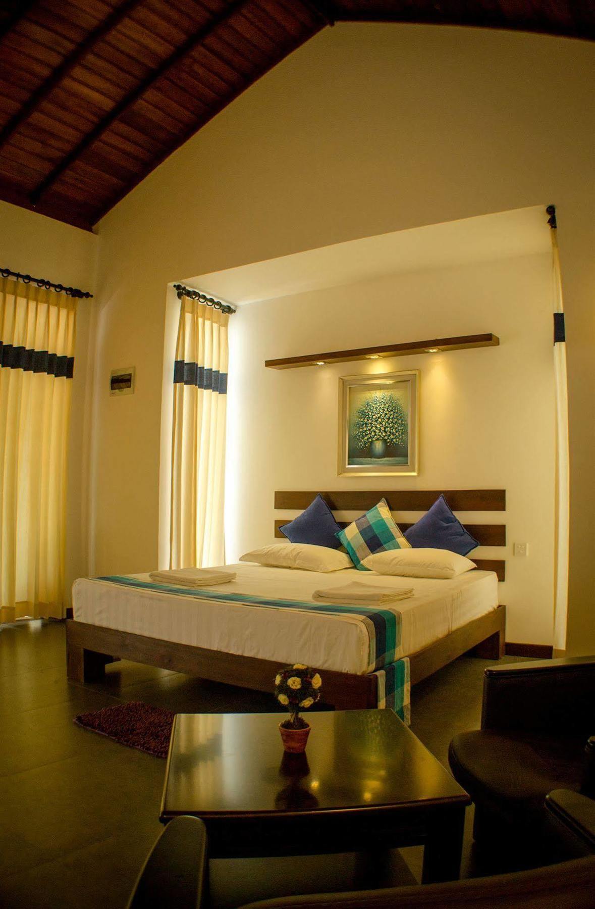 Alakamanda Hotel 3*