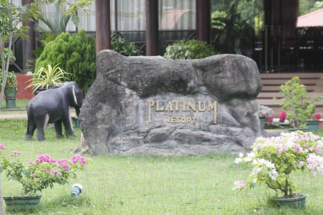 Hotel Platinum Anuradhapura