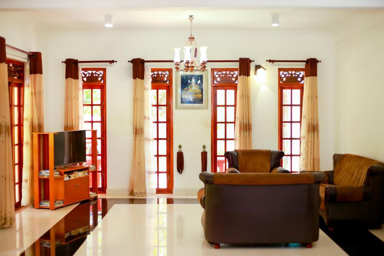 Montana Rest * Anuradhapura