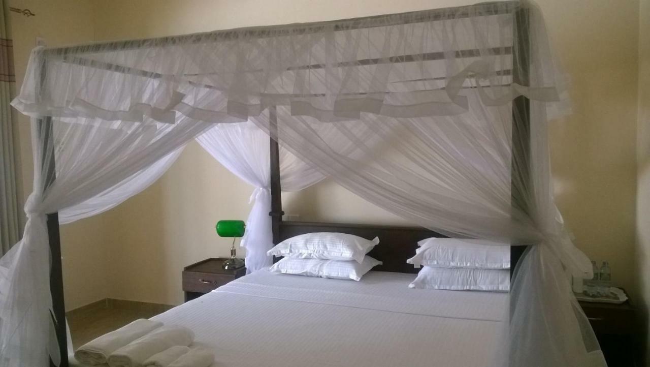 Guest house Tahala Transit Anuradhapura
