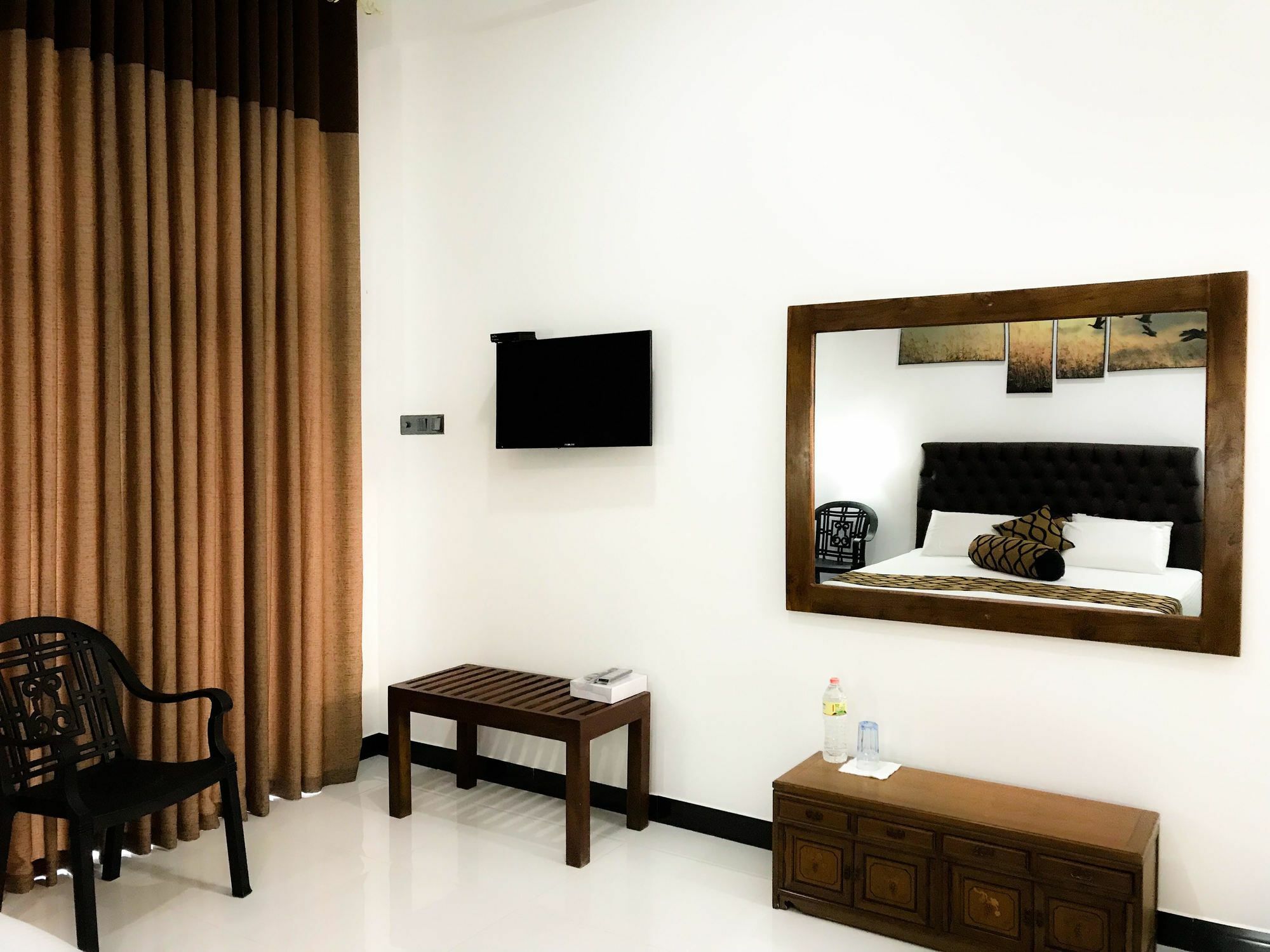 Salubrious Hotel 3*