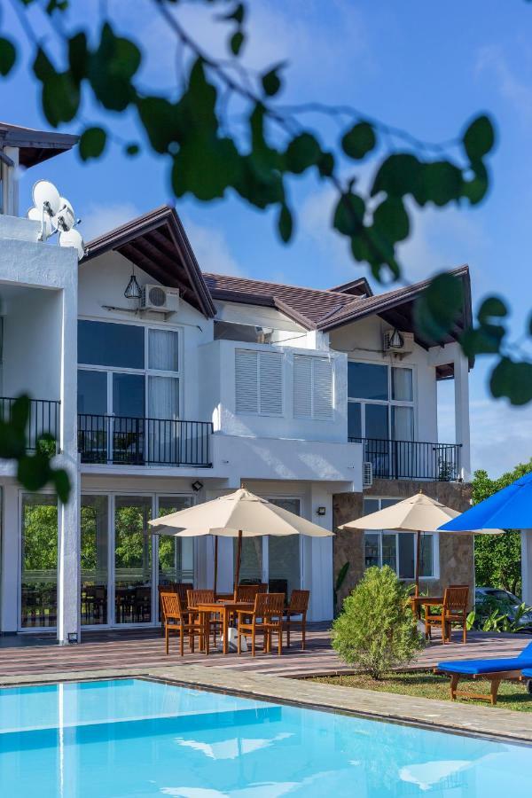 Hotel Subaseth Anuradhapura