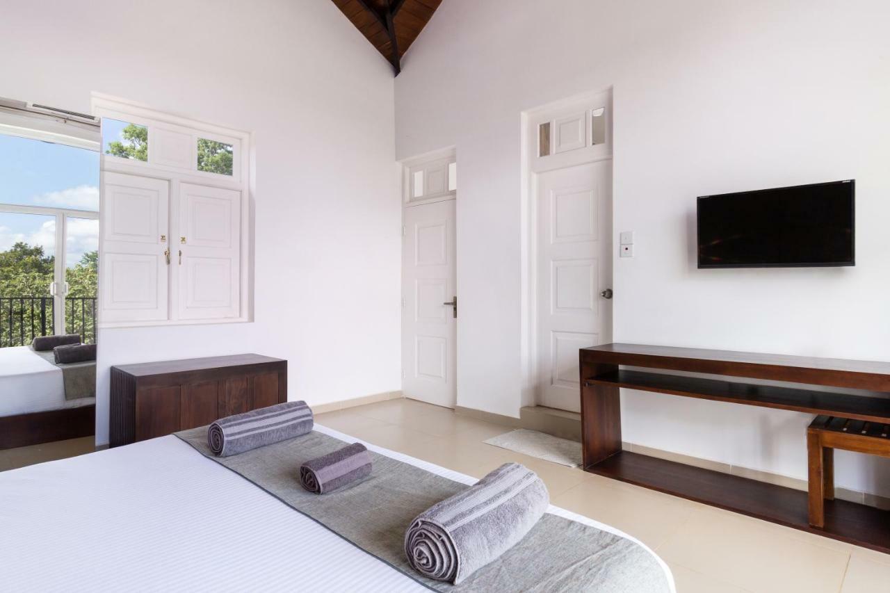 Hotel Subaseth 3*