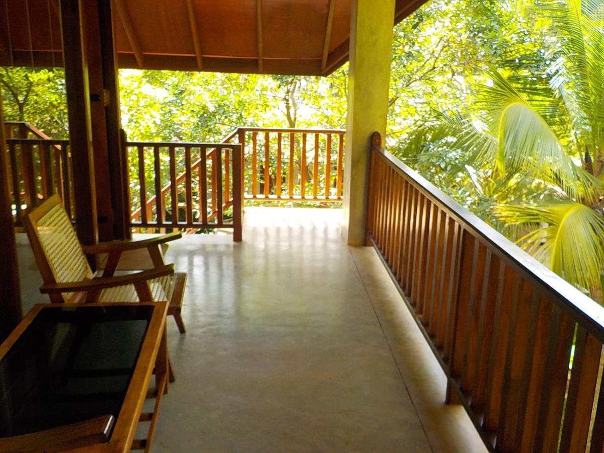 Liyana Anuradhapura