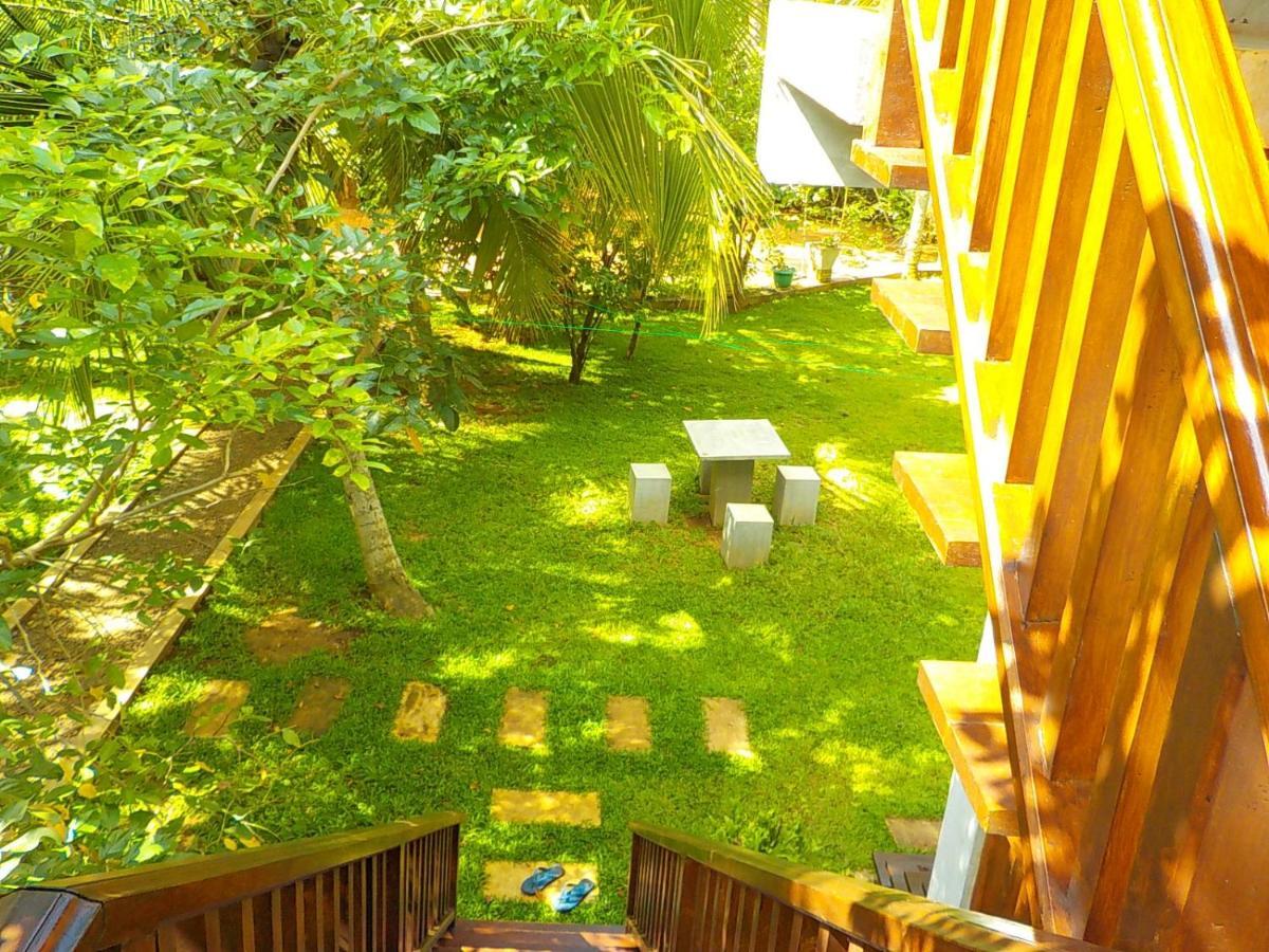 Liyana Anuradhapura
