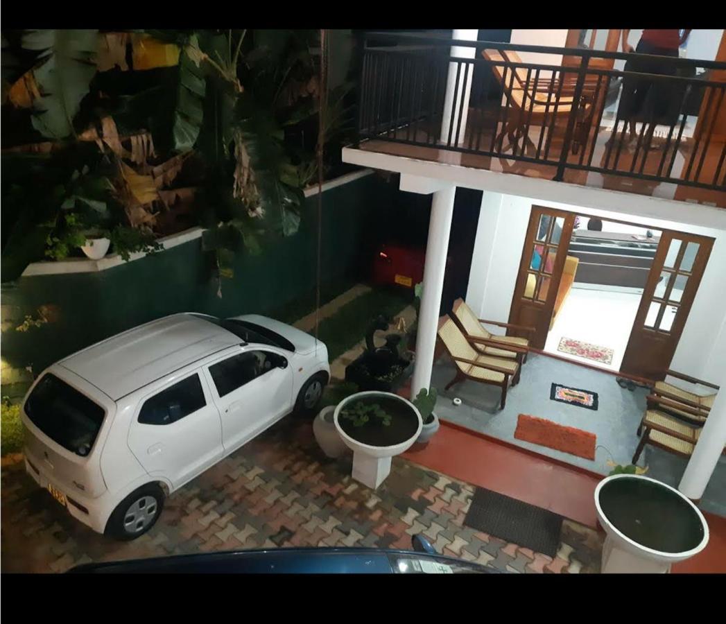 Hope Hotel 2*